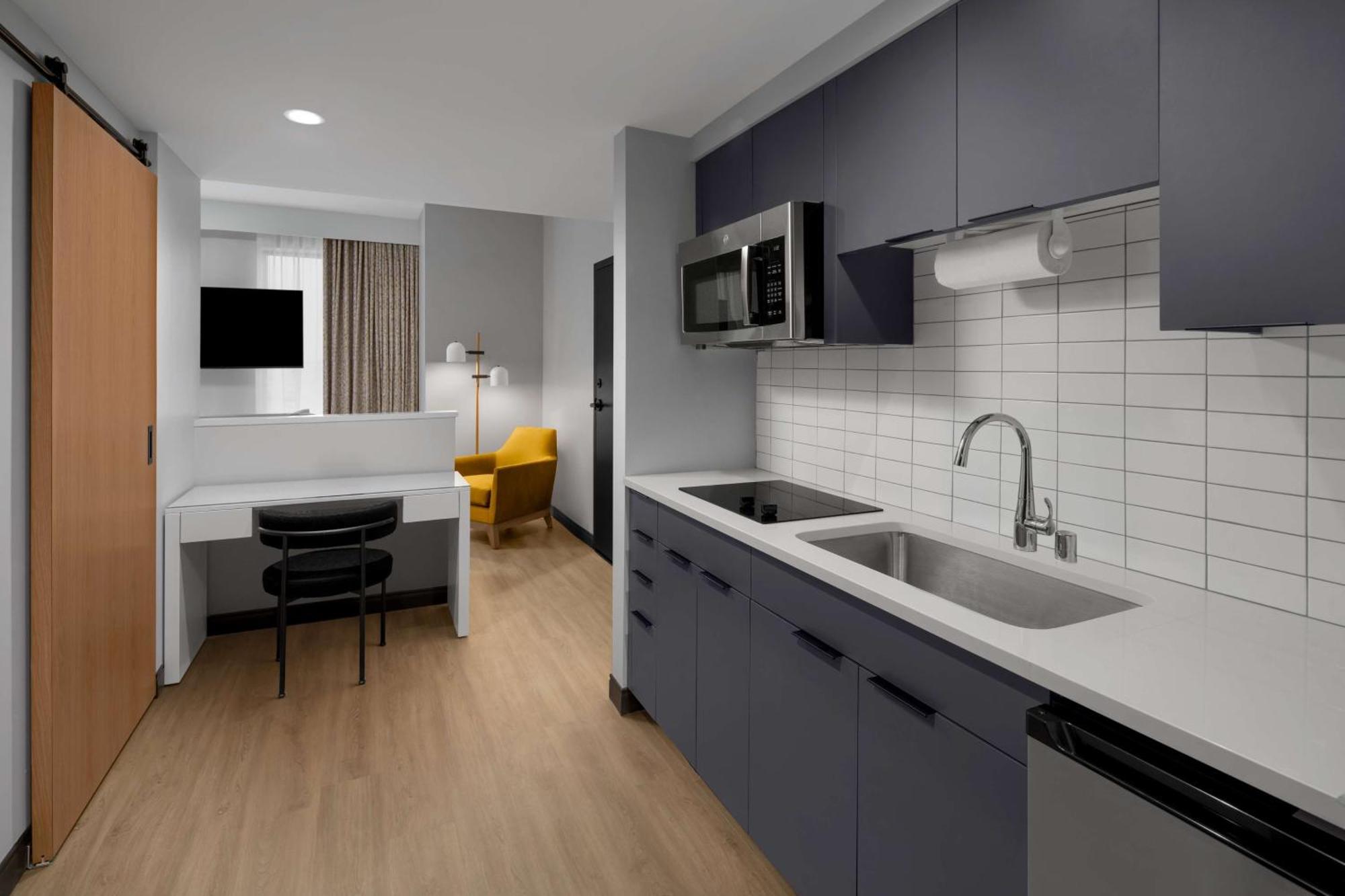 Homewood Suites By Hilton Grand Prairie At Epiccentral Экстерьер фото