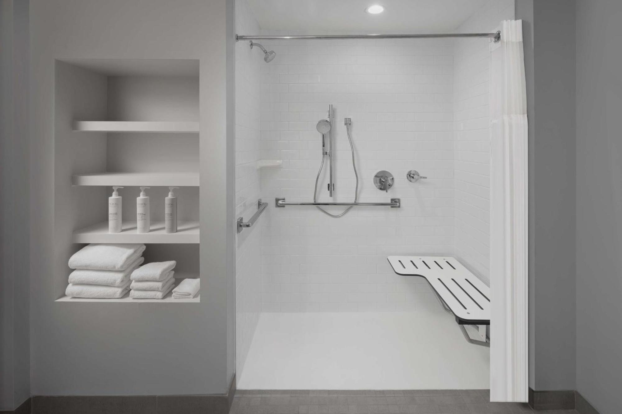 Homewood Suites By Hilton Grand Prairie At Epiccentral Экстерьер фото