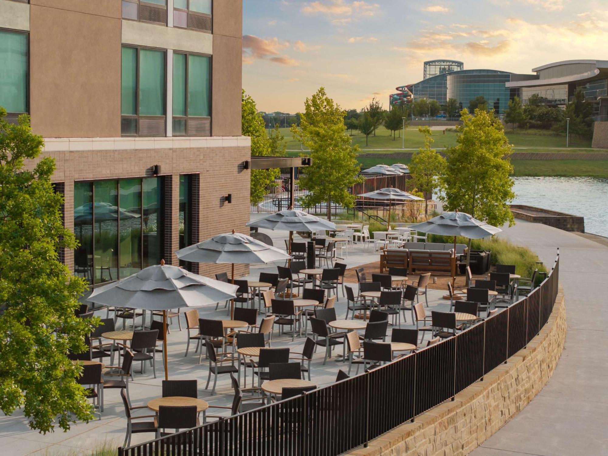 Homewood Suites By Hilton Grand Prairie At Epiccentral Экстерьер фото